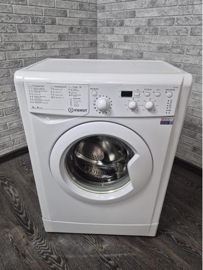 Стиральная машина Indesit IWSD 5085